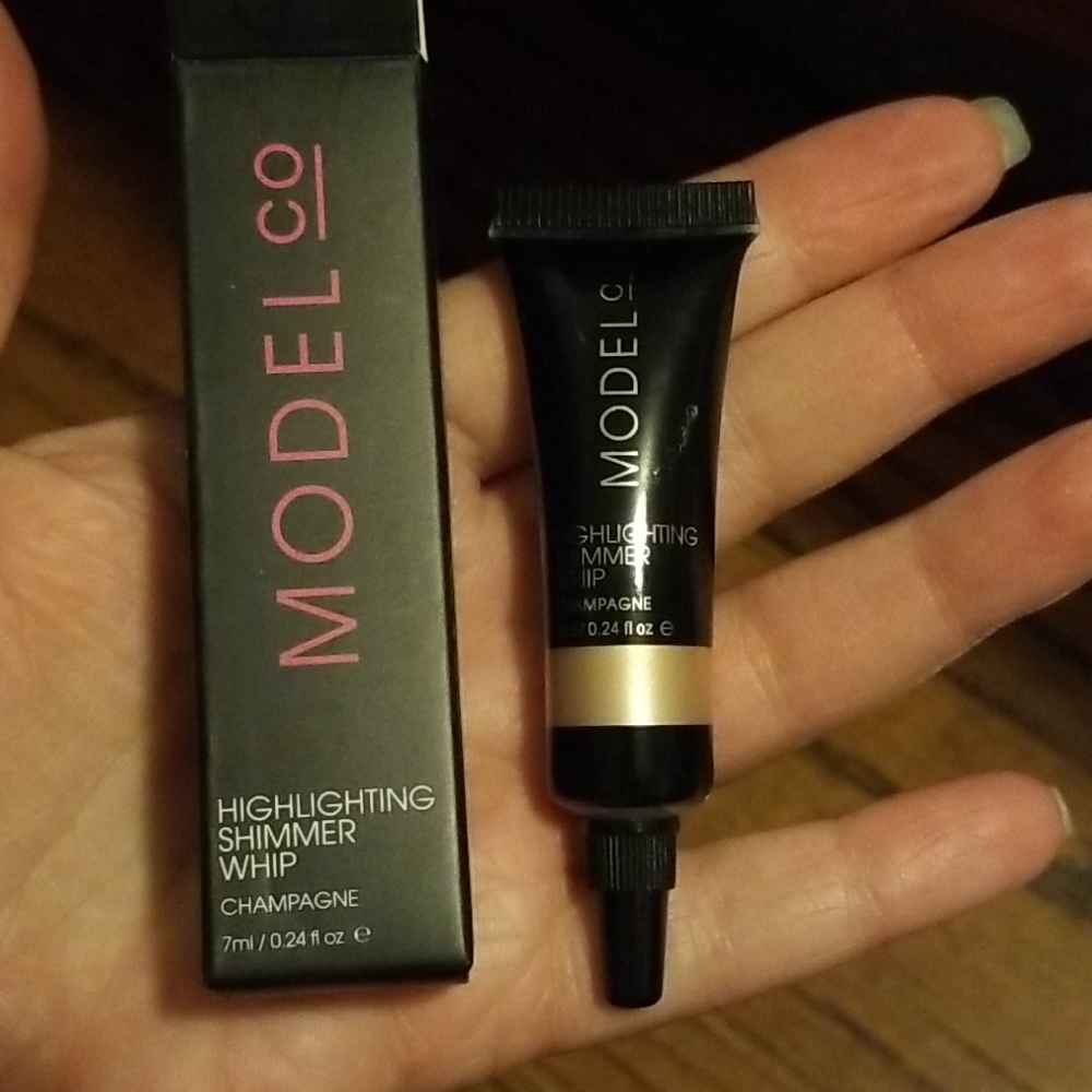 New Model Co Shimmer